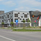 Brezplačno plezanje na novi plezalni steni tudi v septembru