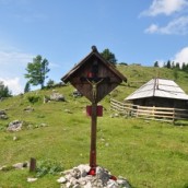 Pot: Stahovica – Sv. Primož – Velika planina